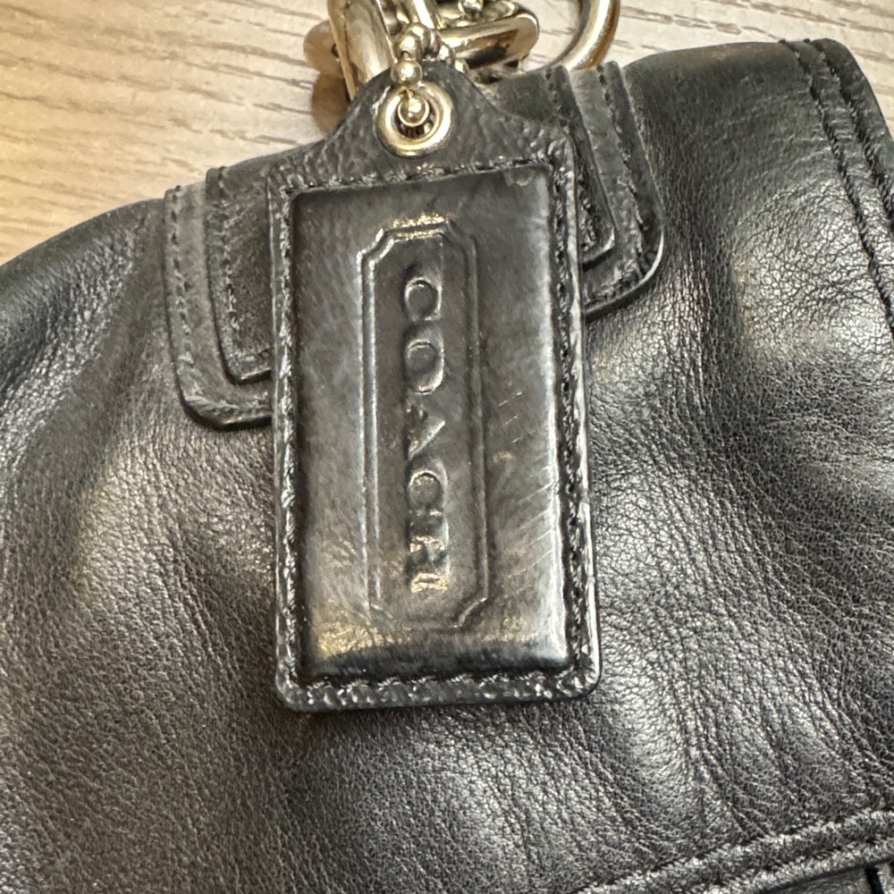 Coach Black Leather Shoulder Bag - Picture 2 of 10